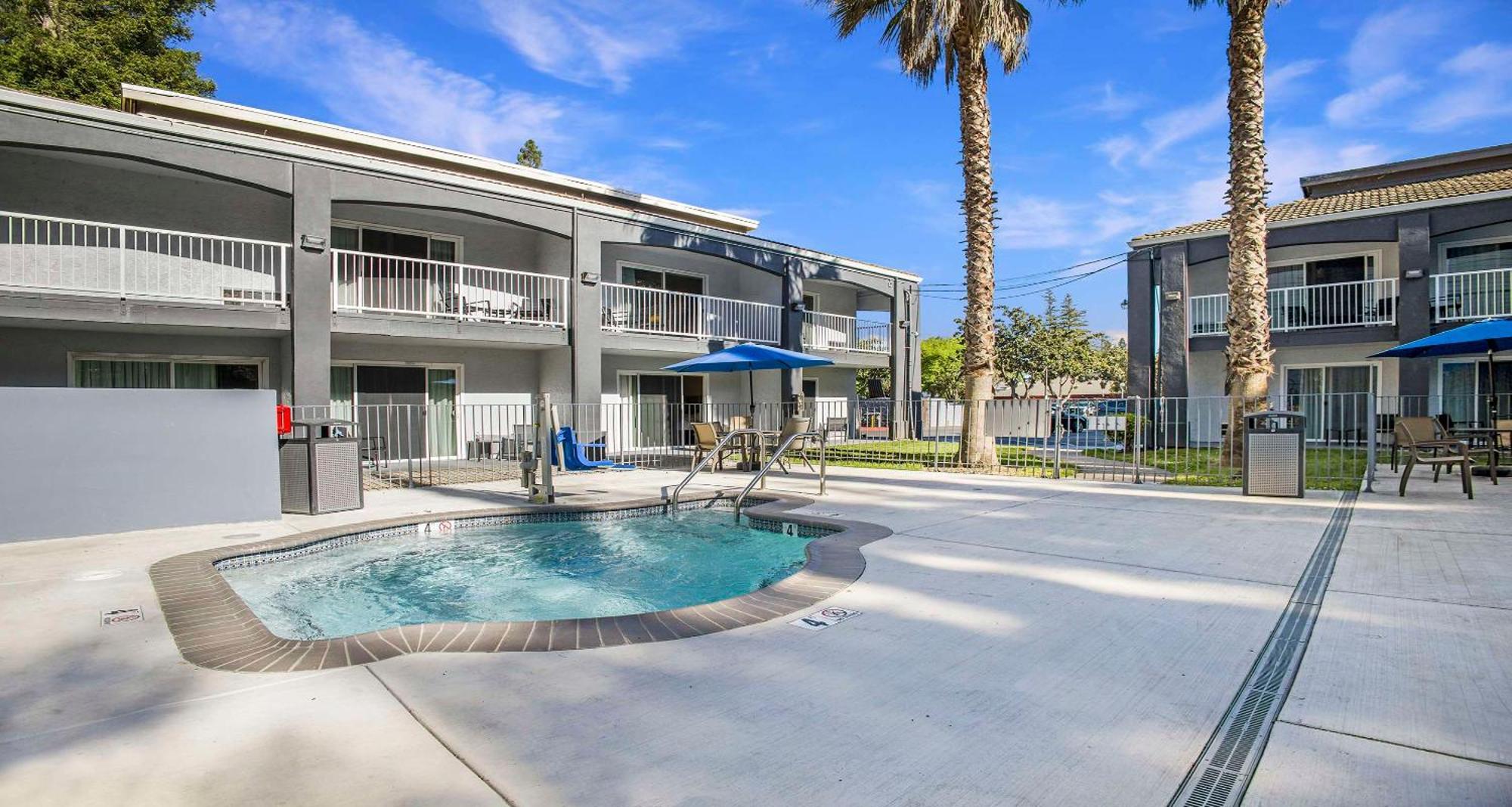 Surestay Plus Hotel By Best Western Sacramento North Exteriér fotografie